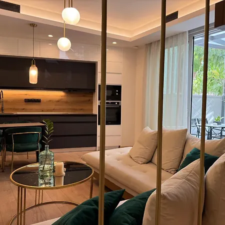 Ethyr Atrium Apartment