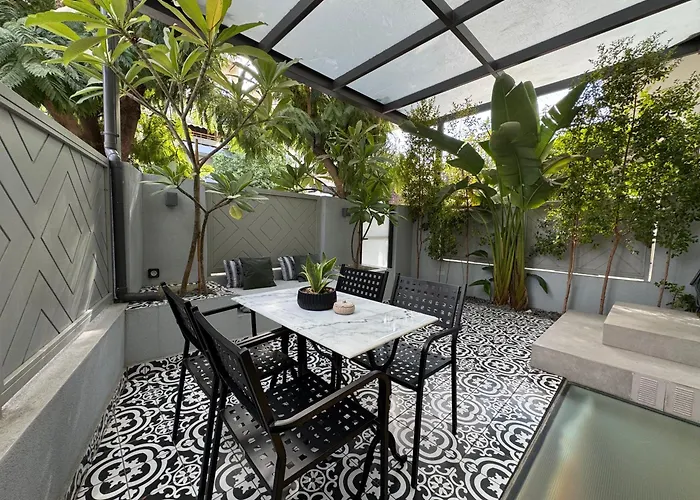 Ethyr Atrium Apartament