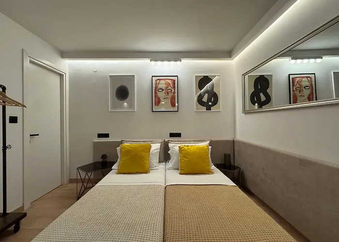 Ethyr Atrium Apartament *