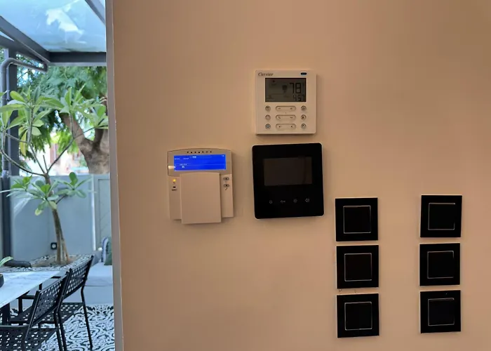 Ethyr Atrium Apartment